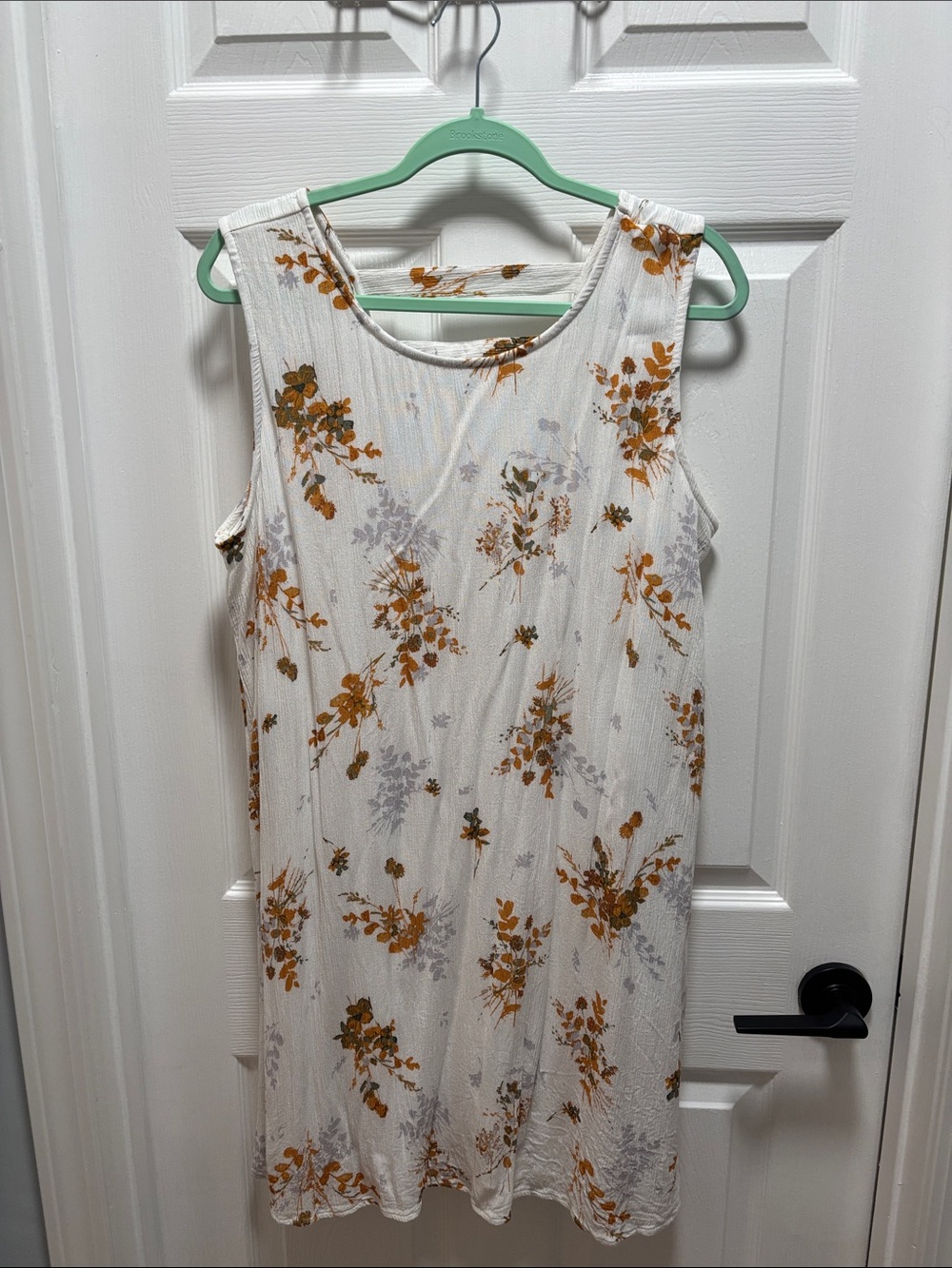 Maurice’s Sleeveless White Floral Shift Dress in white, Mustard & Gray lined
